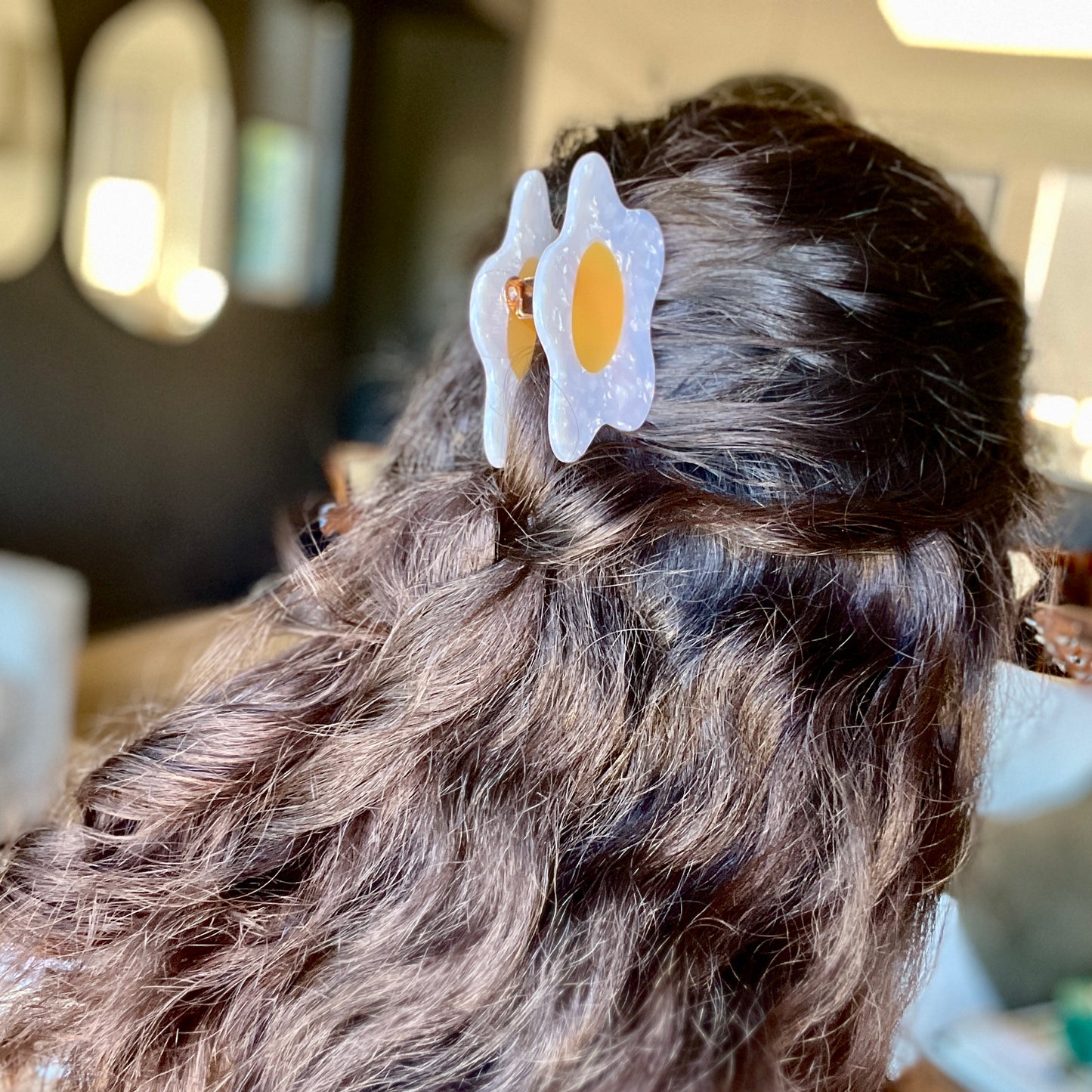Flower/Egg-Shaped Hair Clip